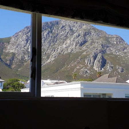 Hermanus Beach Villa Екстер'єр фото