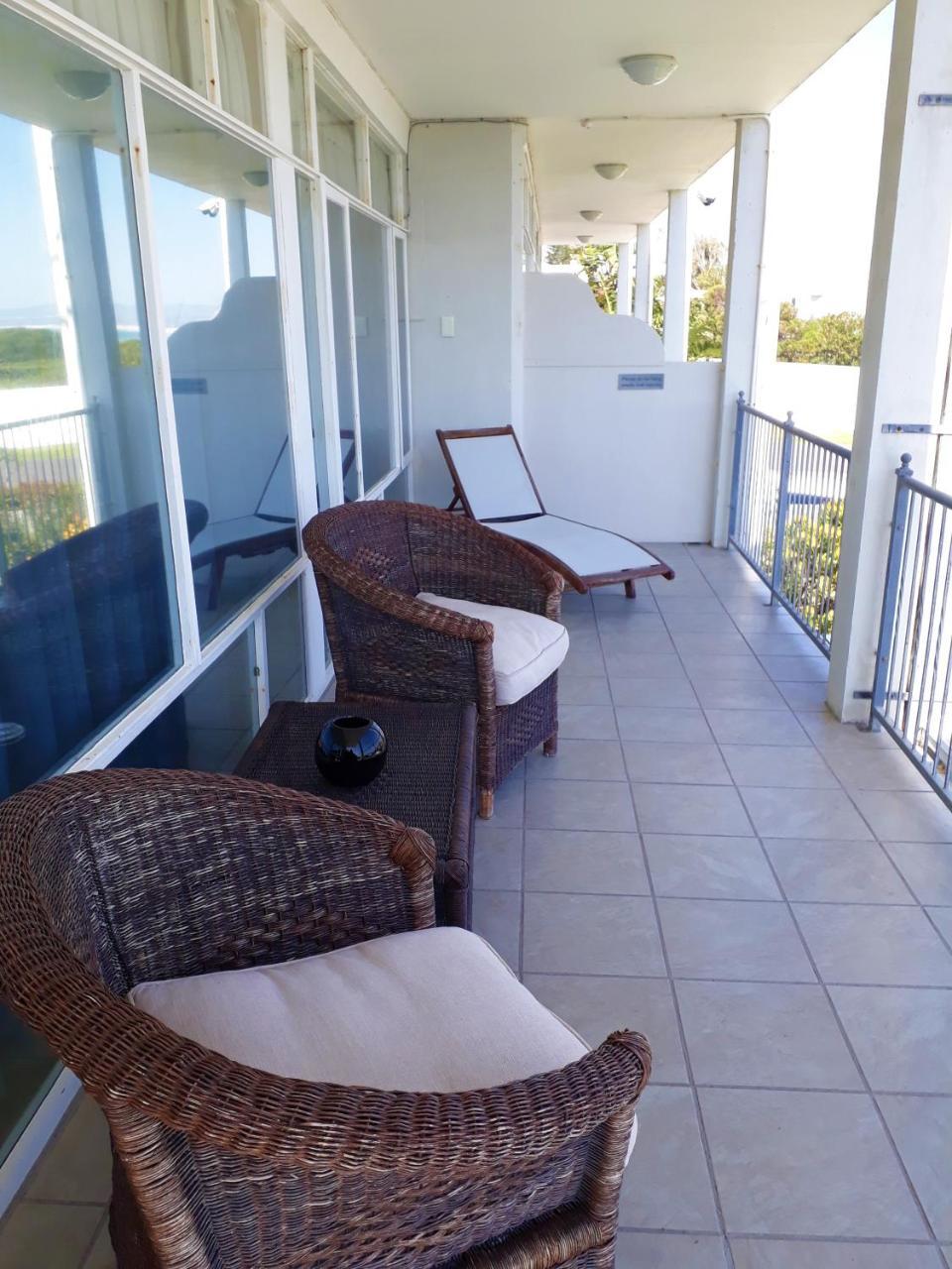 Hermanus Beach Villa Екстер'єр фото
